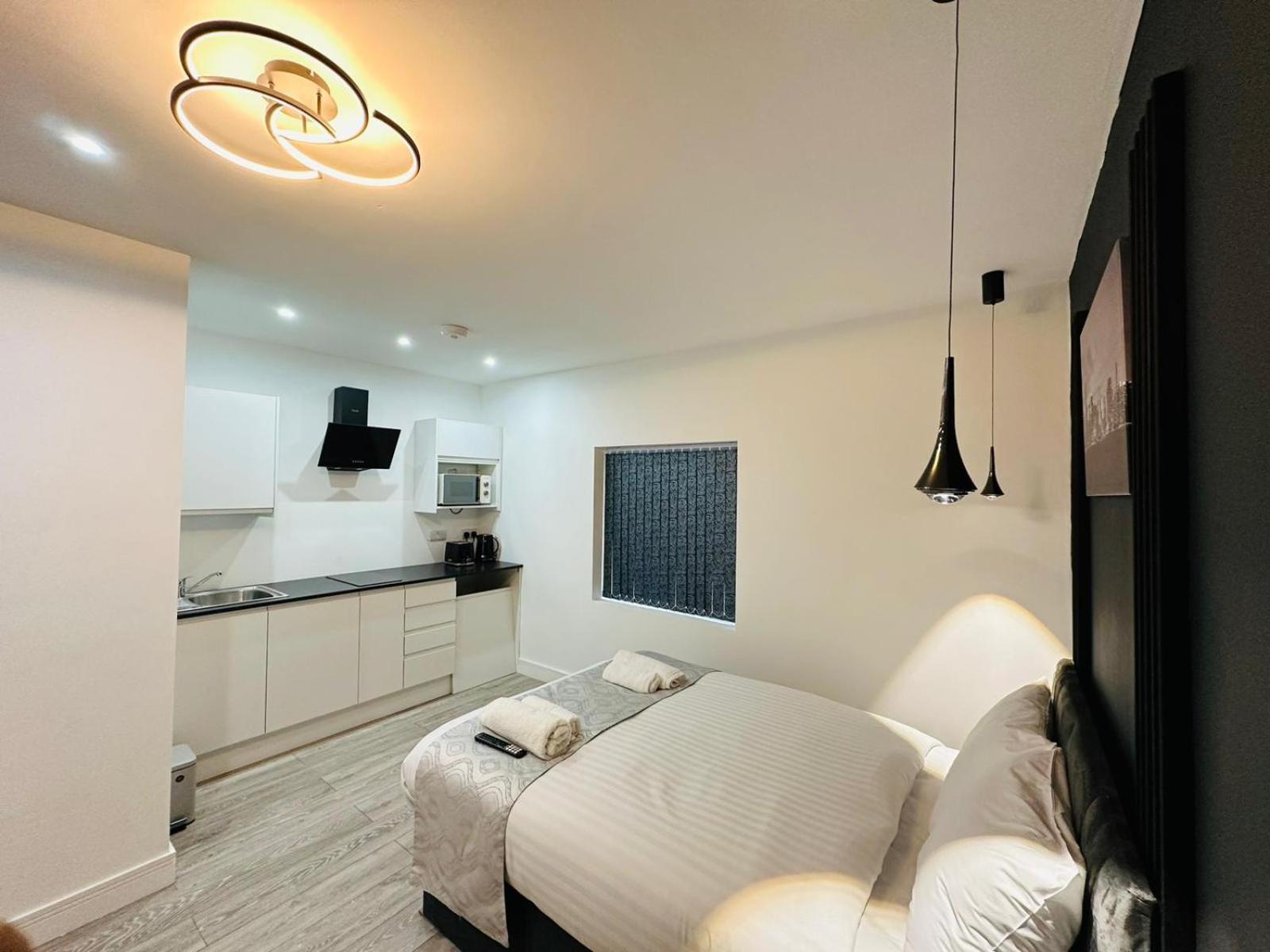 Sk Heathrow Hotel Hayes  Esterno foto