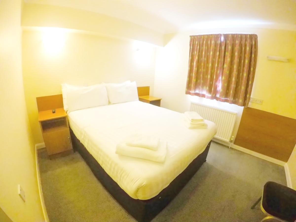 Sk Heathrow Hotel Hayes  Esterno foto