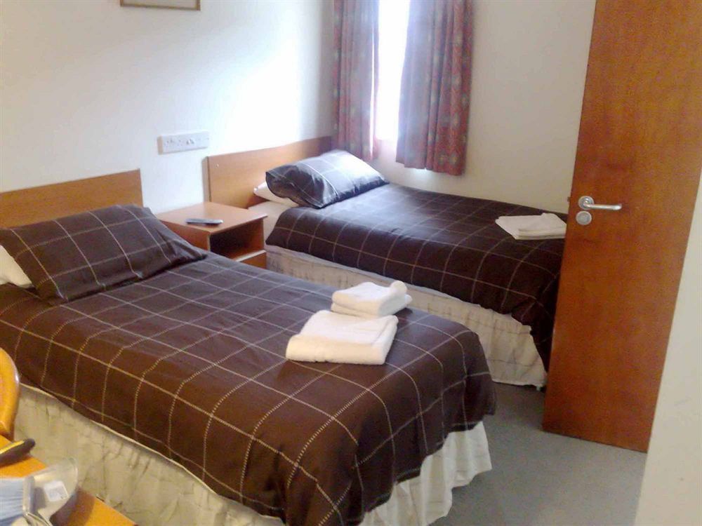 Sk Heathrow Hotel Hayes  Esterno foto