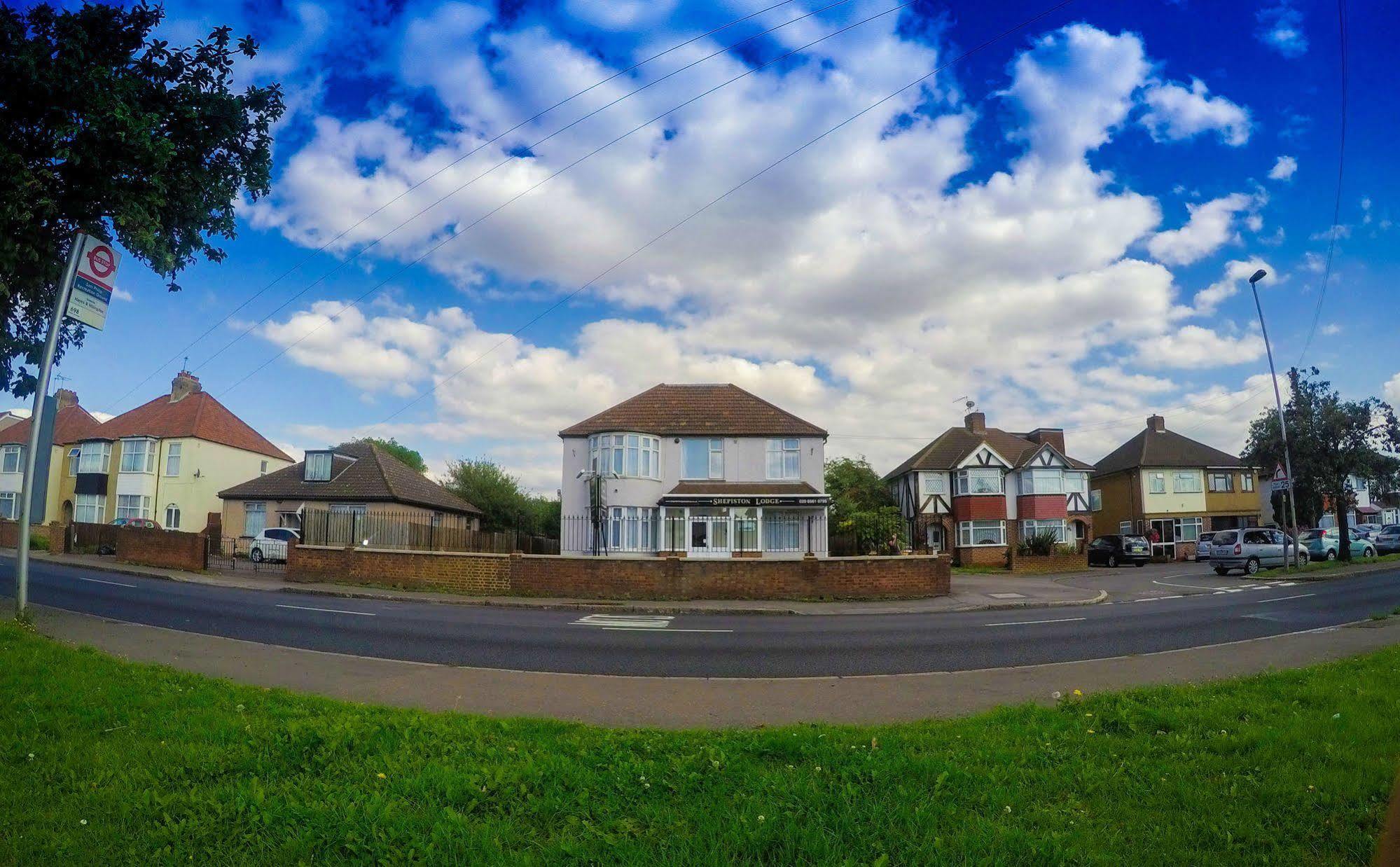 Sk Heathrow Hotel Hayes  Esterno foto
