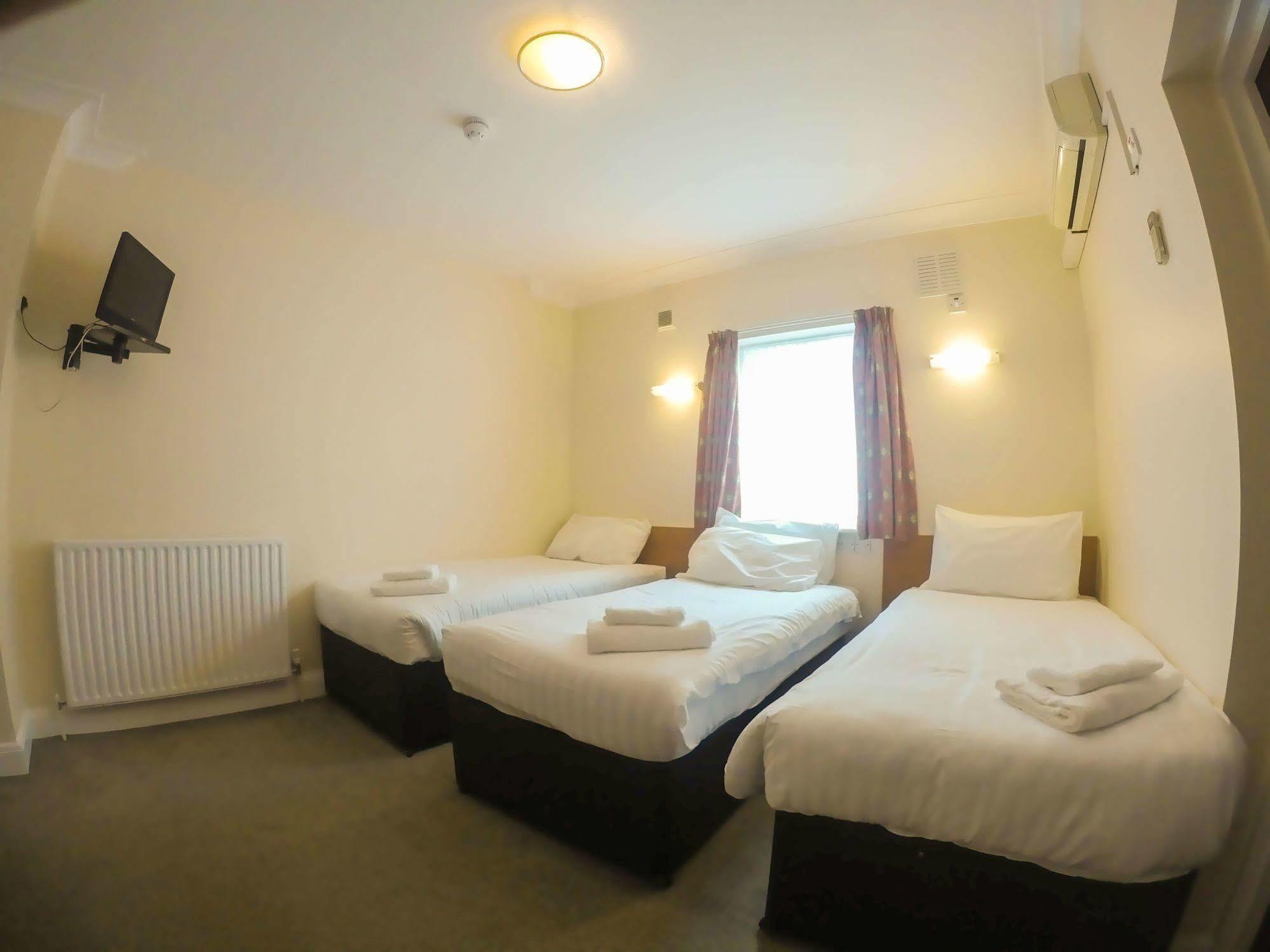 Sk Heathrow Hotel Hayes  Esterno foto