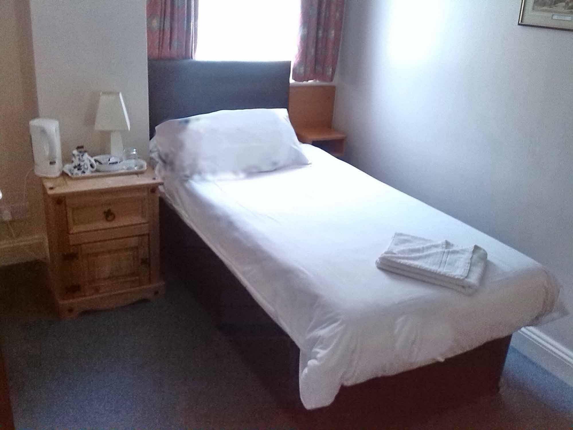 Sk Heathrow Hotel Hayes  Esterno foto